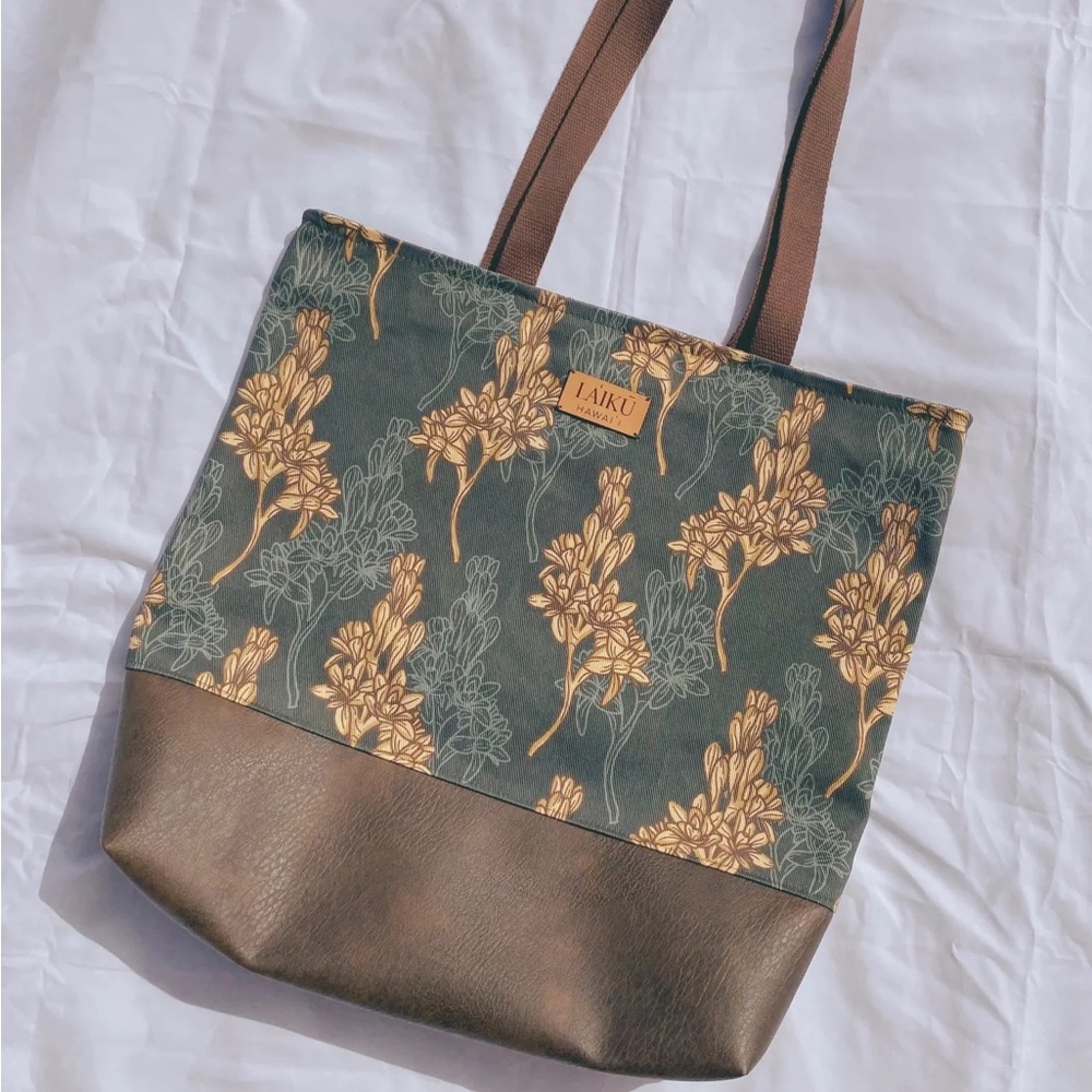Laʻikū Hawaiʻi Tuberose Everyday Tote Bag